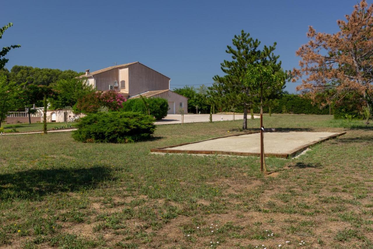 La Villa Des Ames Liees Draguignan Bagian luar foto