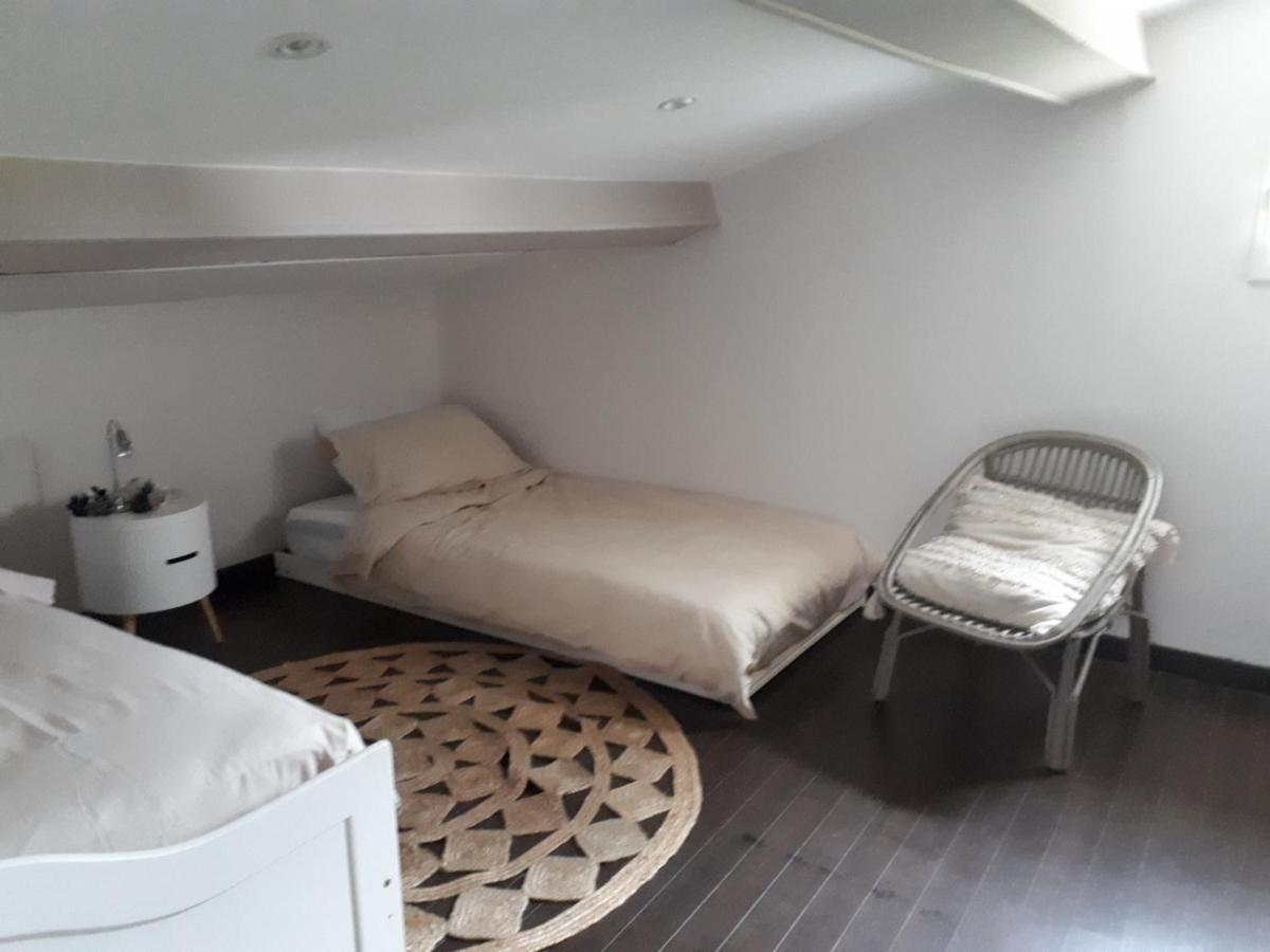 La Villa Des Ames Liees Draguignan Bagian luar foto