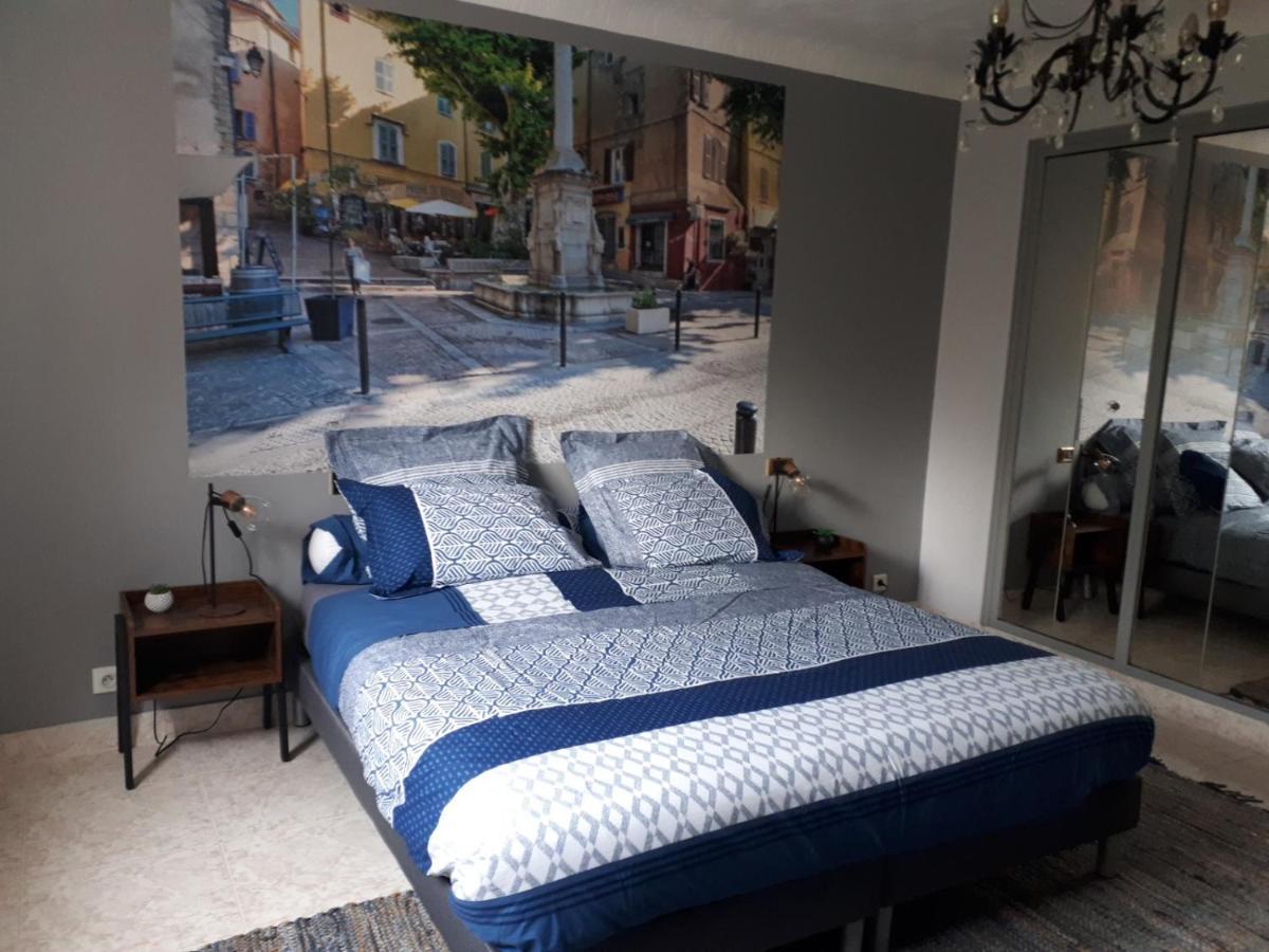 La Villa Des Ames Liees Draguignan Bagian luar foto