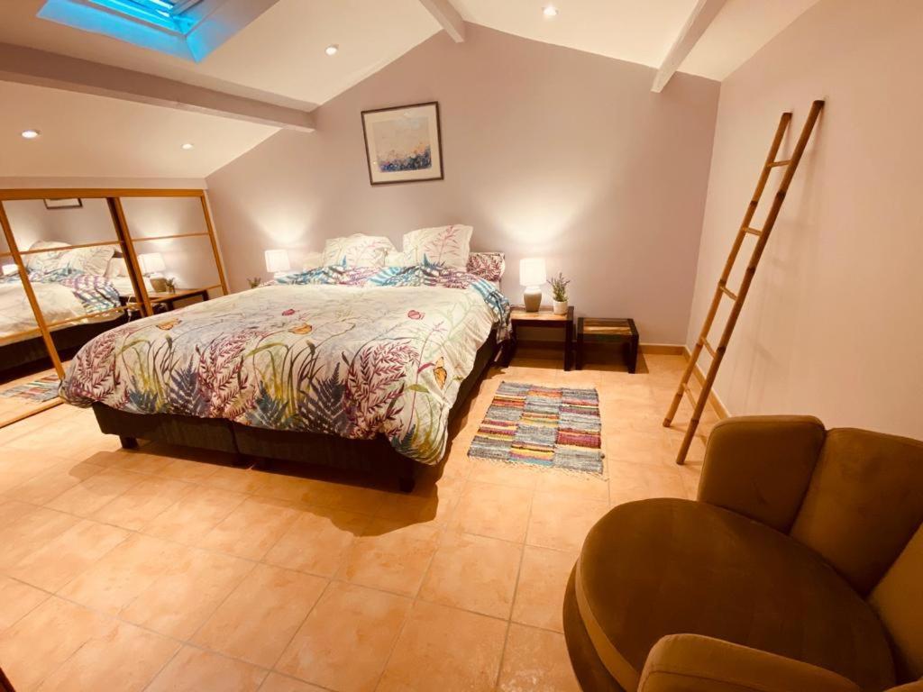 La Villa Des Ames Liees Draguignan Bagian luar foto