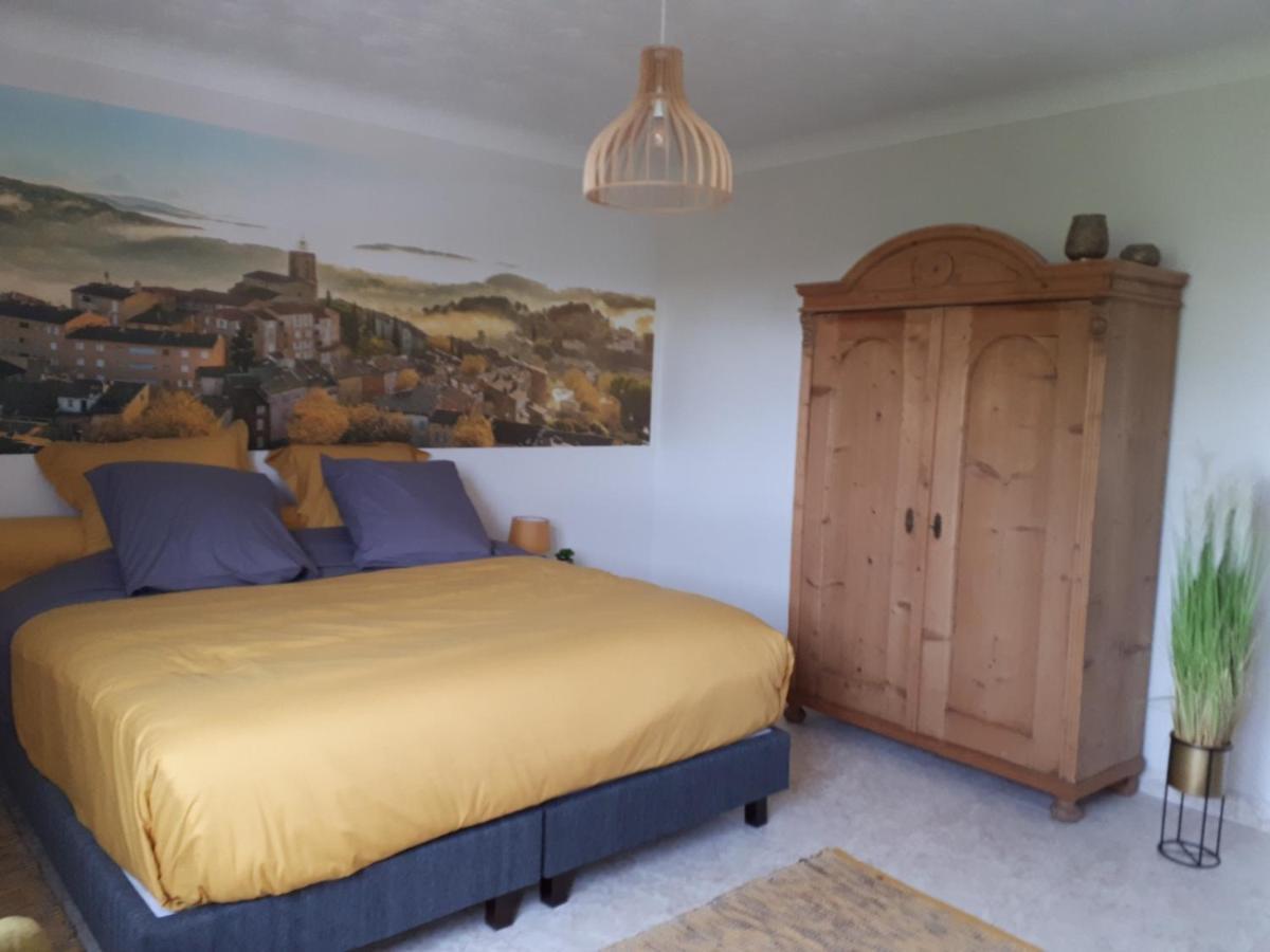 La Villa Des Ames Liees Draguignan Bagian luar foto