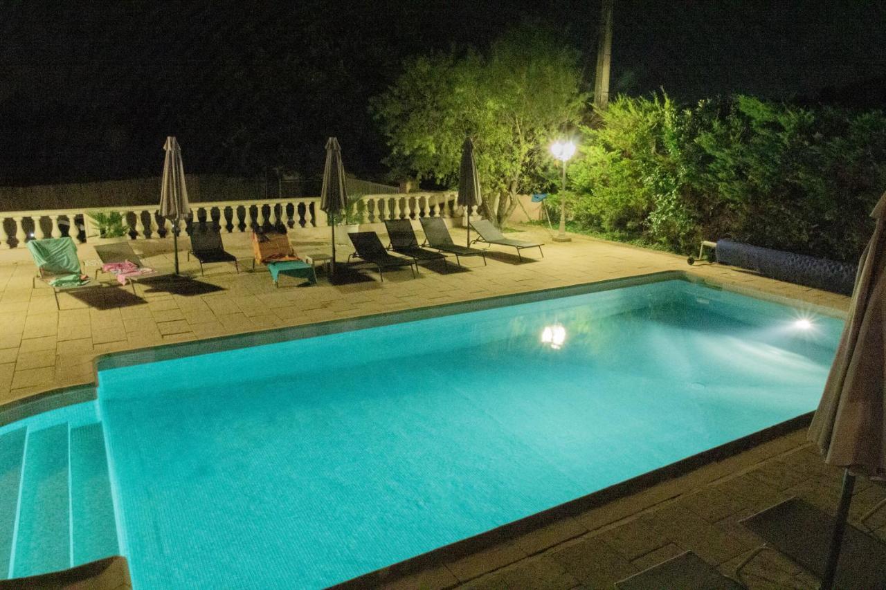 La Villa Des Ames Liees Draguignan Bagian luar foto
