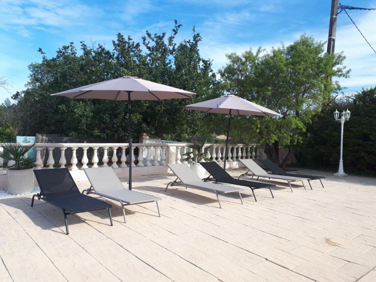 La Villa Des Ames Liees Draguignan Bagian luar foto