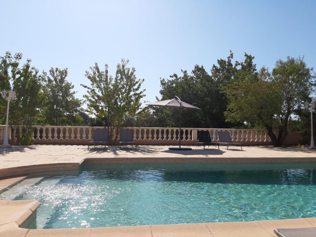 La Villa Des Ames Liees Draguignan Bagian luar foto