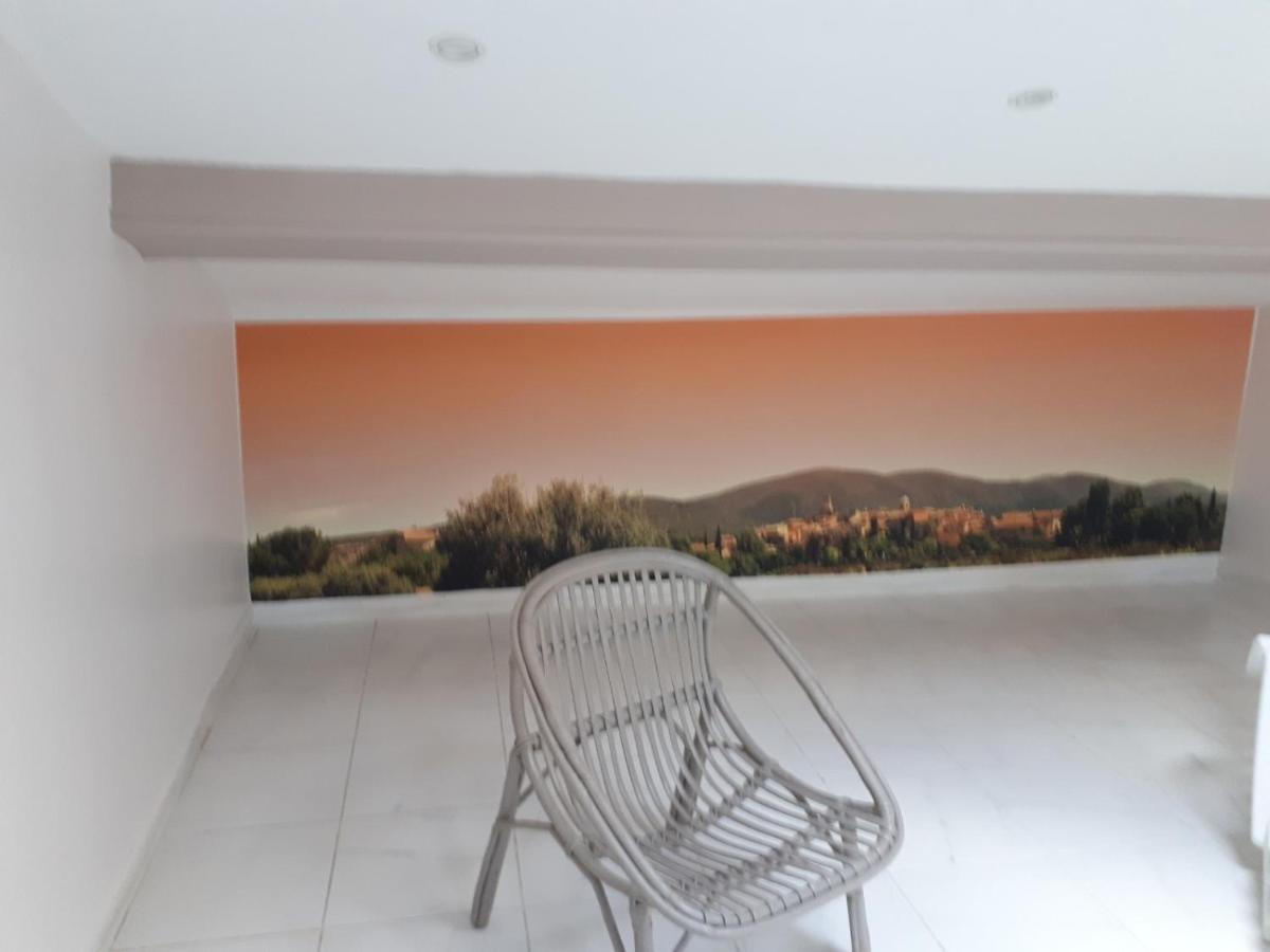 La Villa Des Ames Liees Draguignan Bagian luar foto