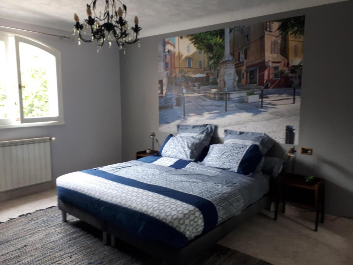 La Villa Des Ames Liees Draguignan Bagian luar foto